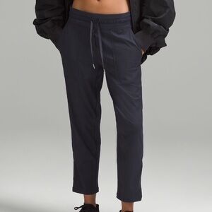 NWT LULULEMON Dance Studio Cropped Pant Black Night